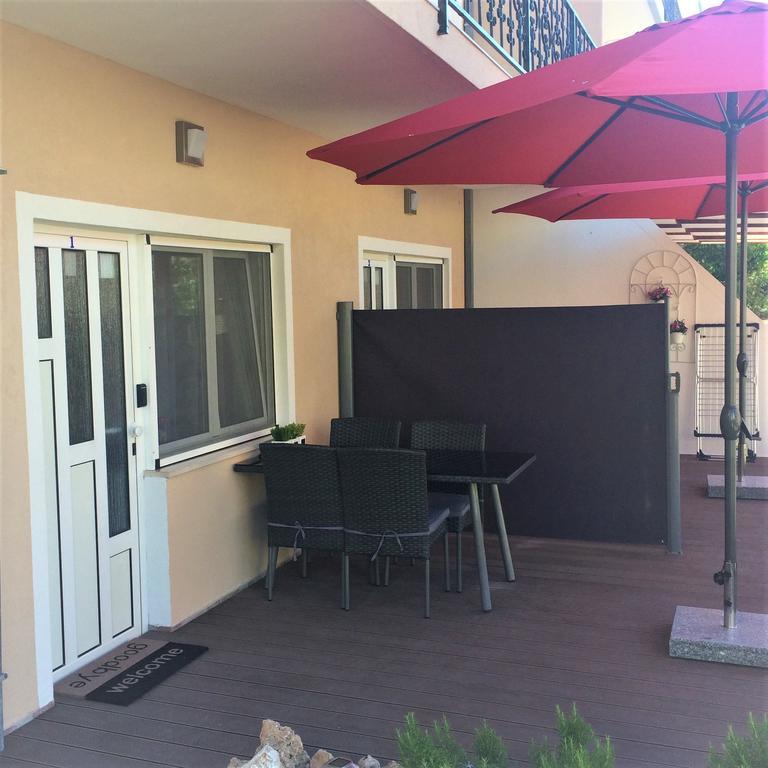 Apartments Marjan Podstrana Extérieur photo